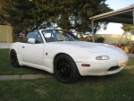 mazda-miata-na-white-black2.jpg mazda-miata-na-white-black2.jpg