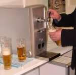 beer-dispenser-case-mod.jpg